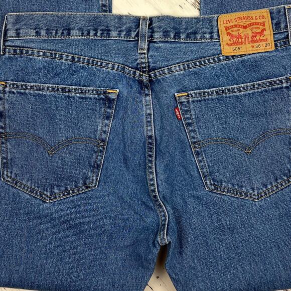 Levi’s 505 men’s 36x30 medium wash 
Excellent Condition! - Picture 5 of 7